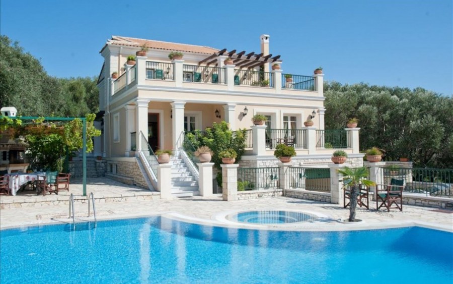 Виллы на острове Корфу