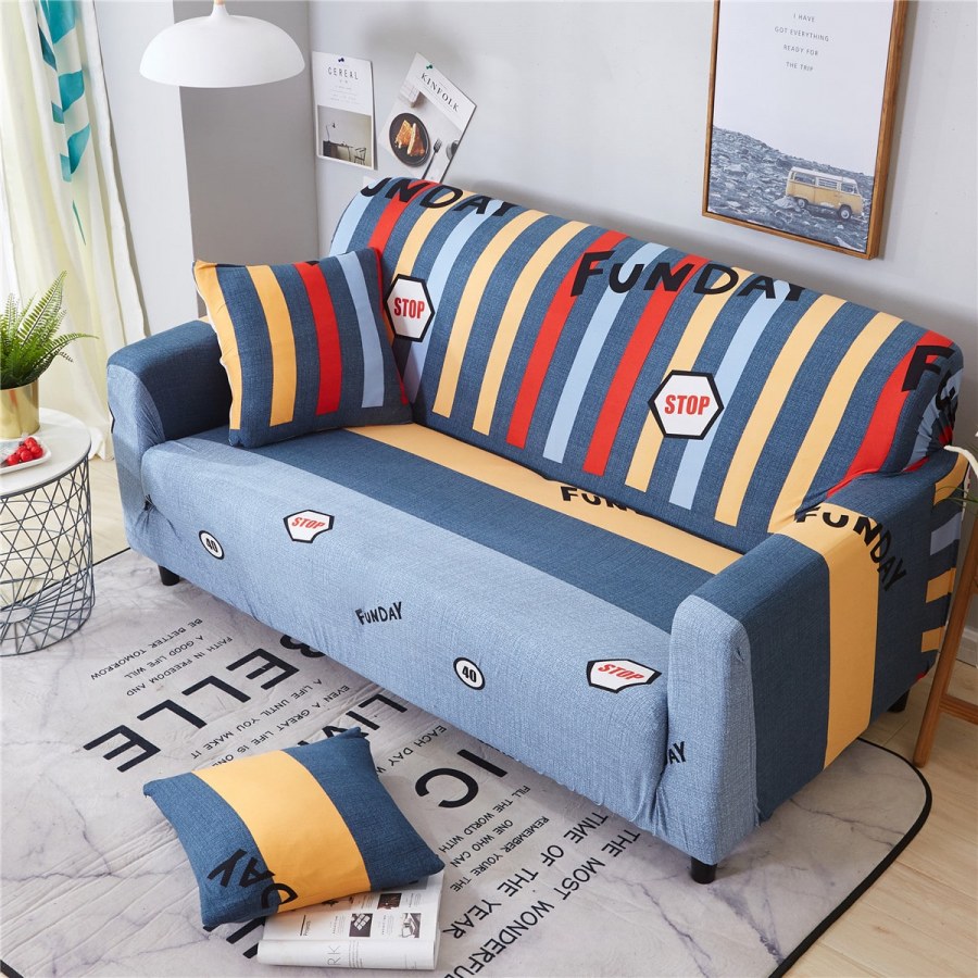 Полосатый чехол на диван