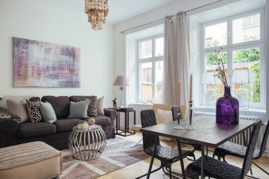 Черный интерьер гостиной