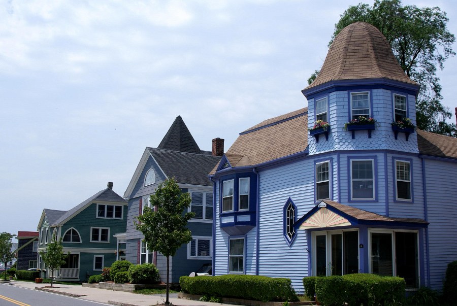 Маленький городок Хармони