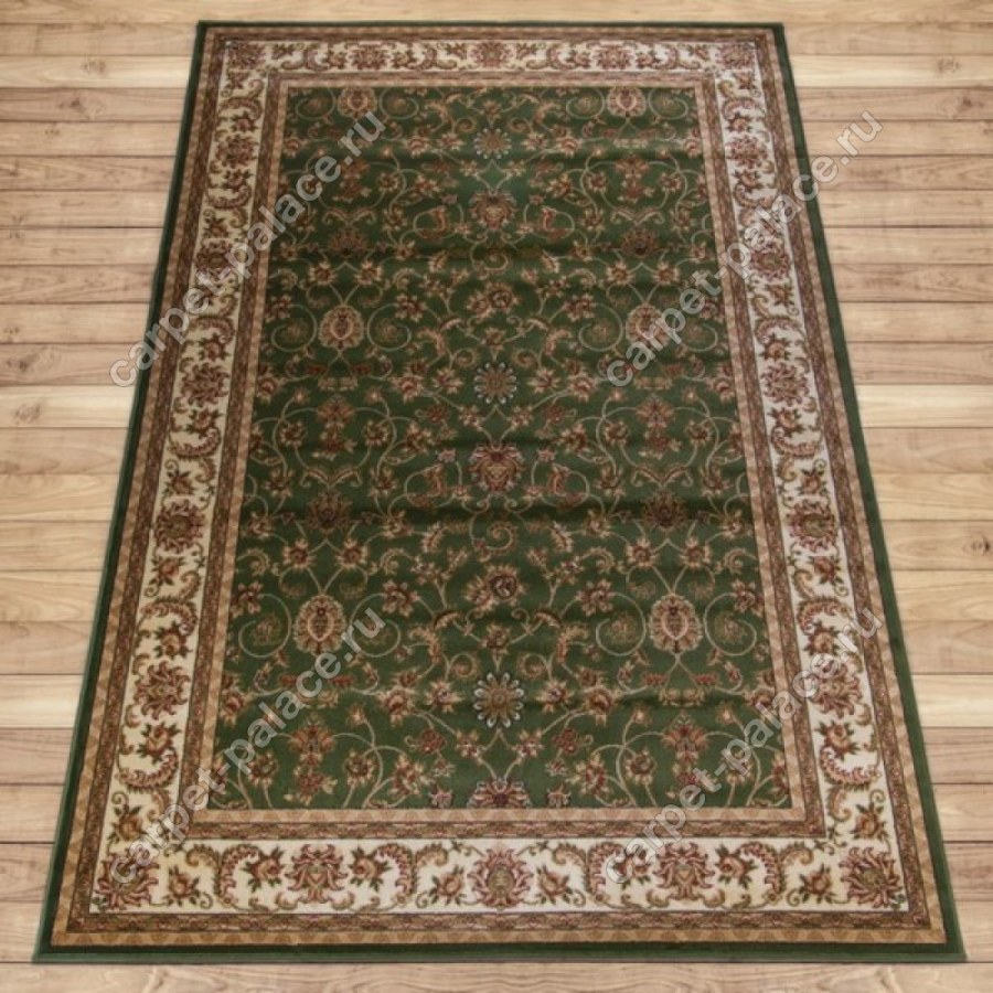 Красный ковер в интерьере гостиной