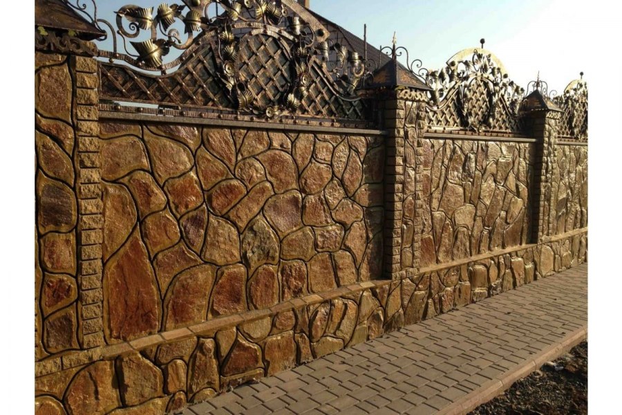 Еврозабор в Ташкенте