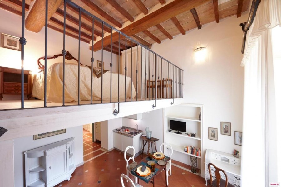 Домик с антресольным этажом