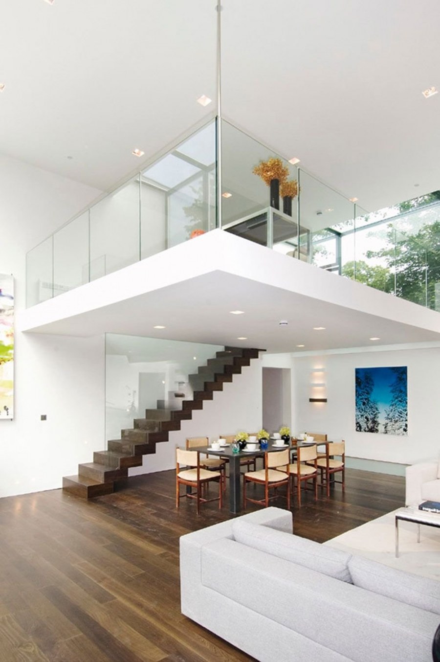 Дом с антресолью