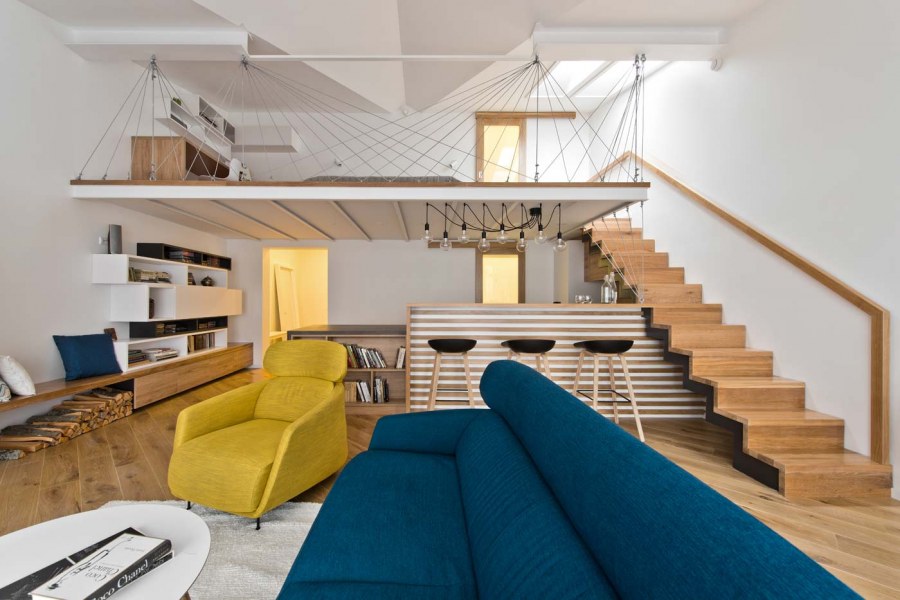 Мезонин в квартире с высокими потолками