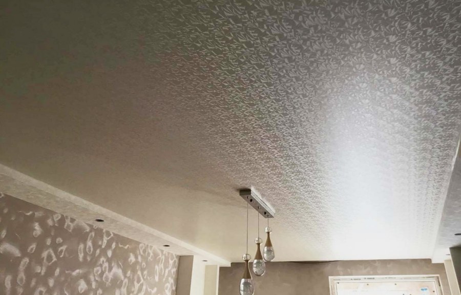 Фактурные натяжные потолки