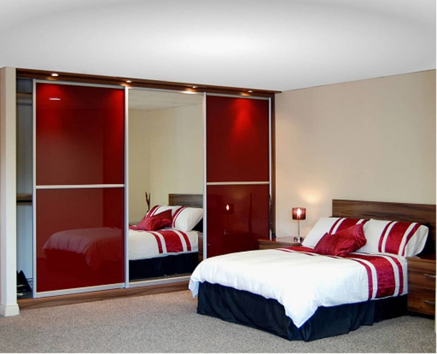 Встроенный шкаф в спальню