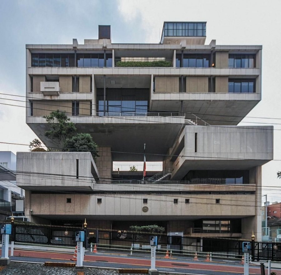 Брутализм Япония