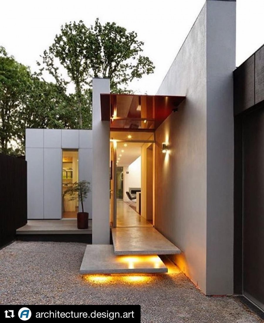 Крыльцо в стиле хайтек