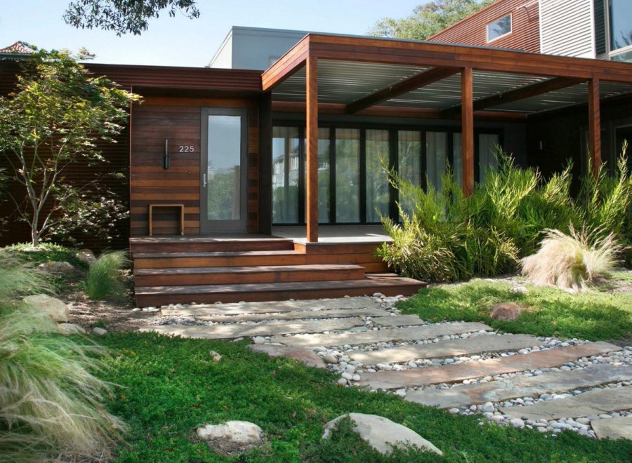 Варианты крыльца частного дома лофт