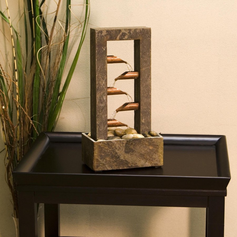 Настенный комнатный фонтан