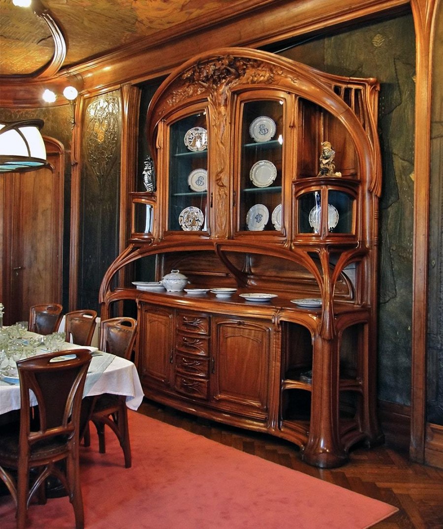 Модерн ар-нуво мебель