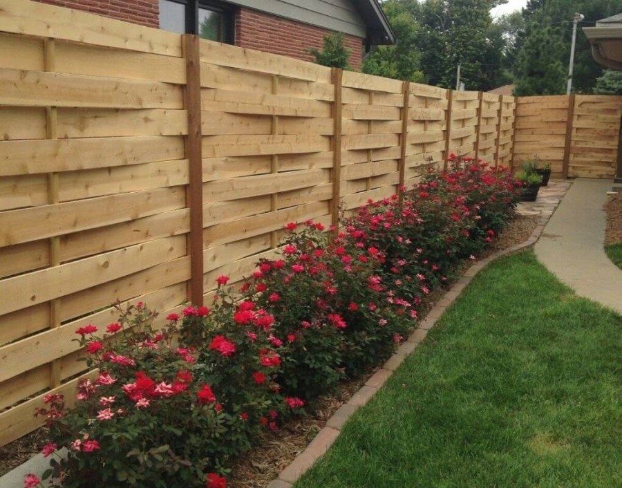 Деревянный забор