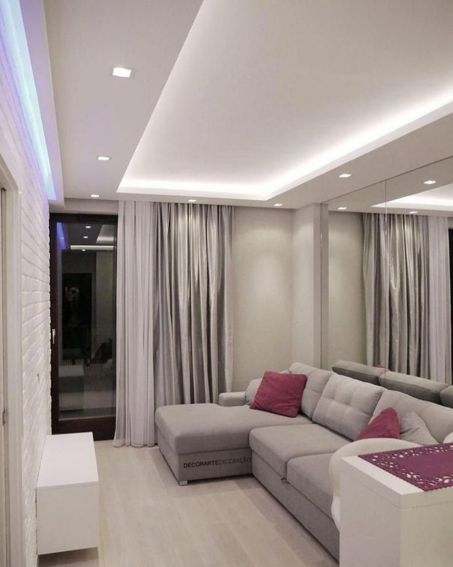 Потолок гостиная