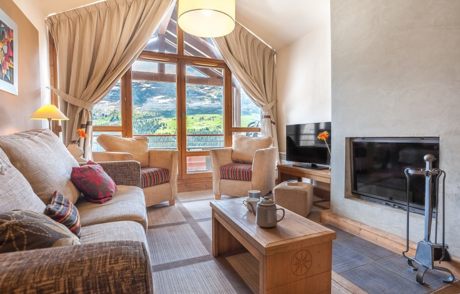 Окно в интерьере