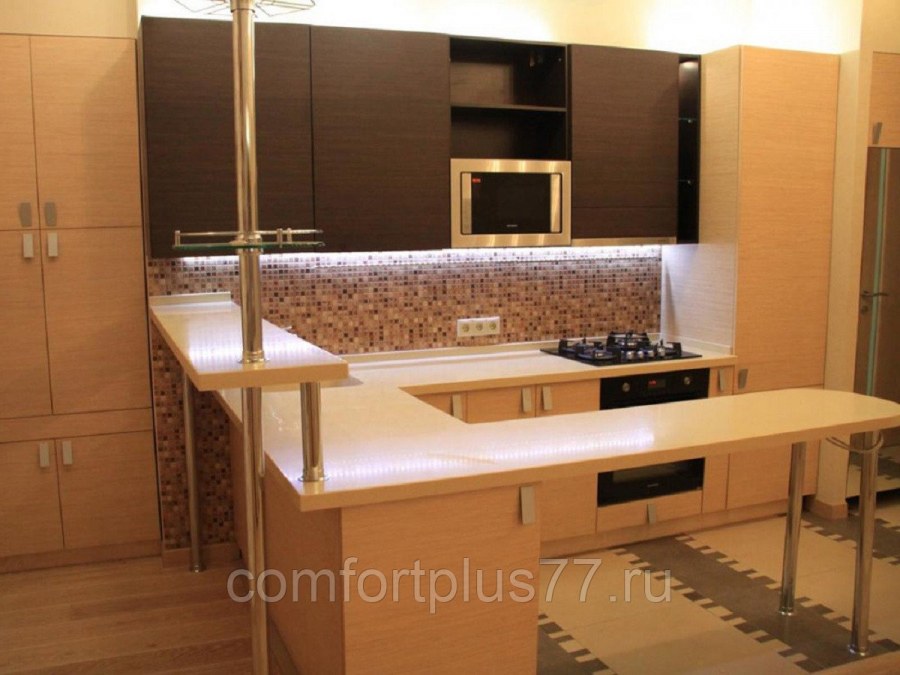 Кухни с барной стойкой