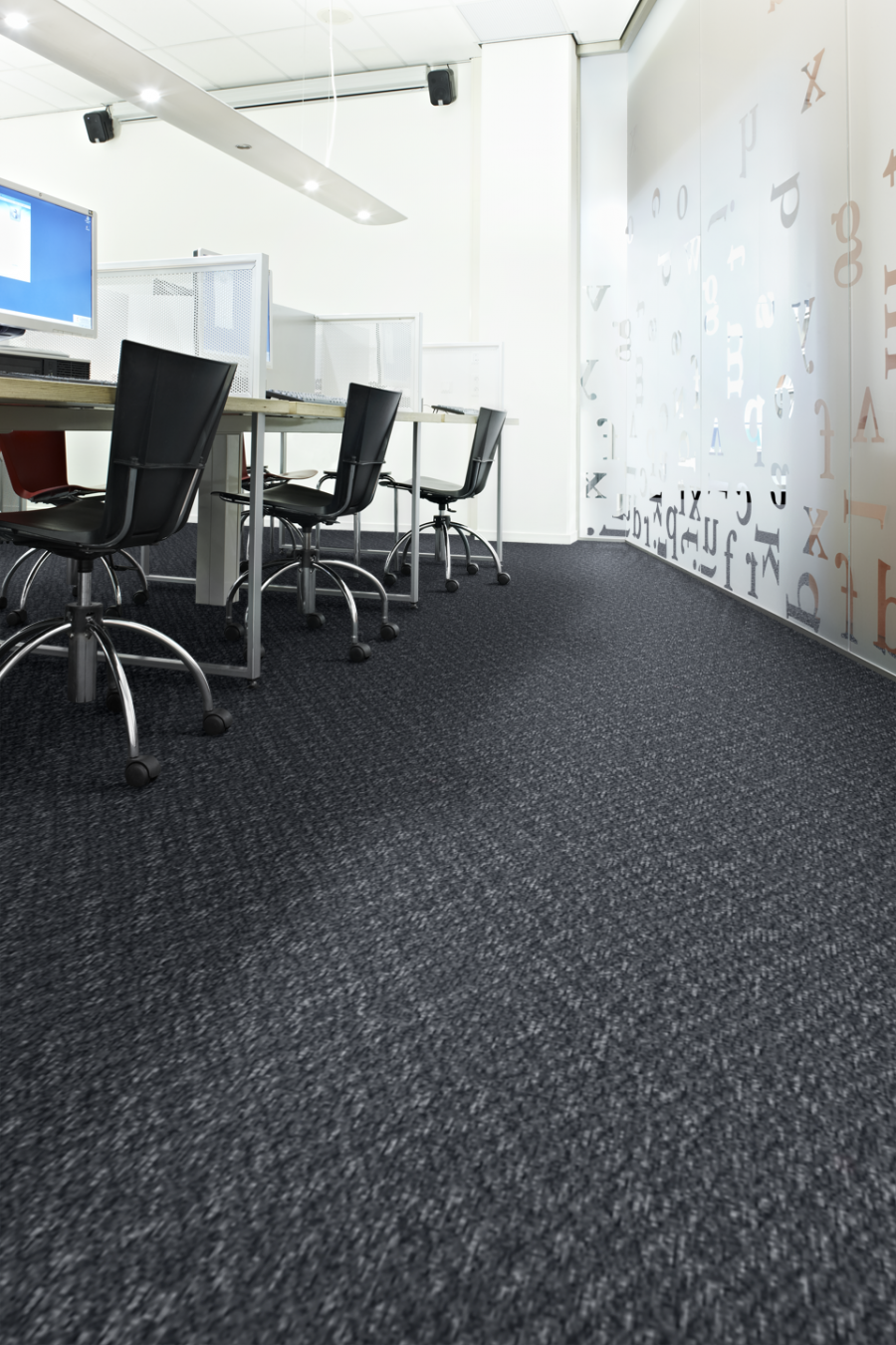 Ковровая плитка Desso Essence