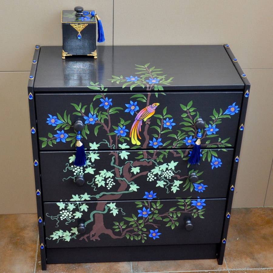 Комод Mezo km-1