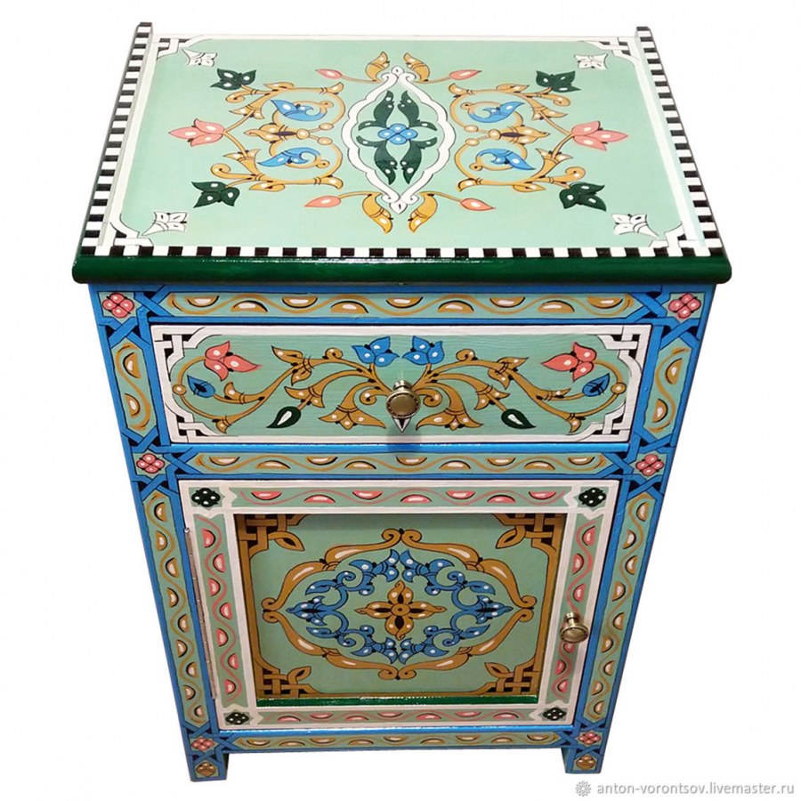Тумбочка в Восточном стиле