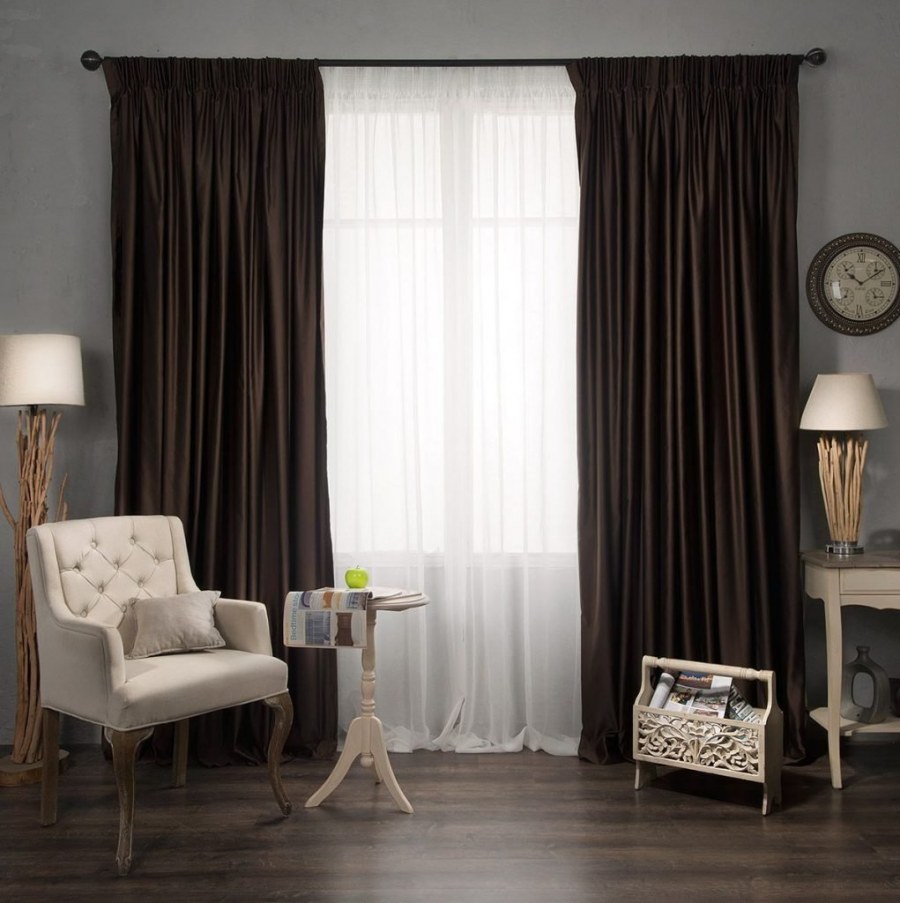 Коричневые занавески в интерьере