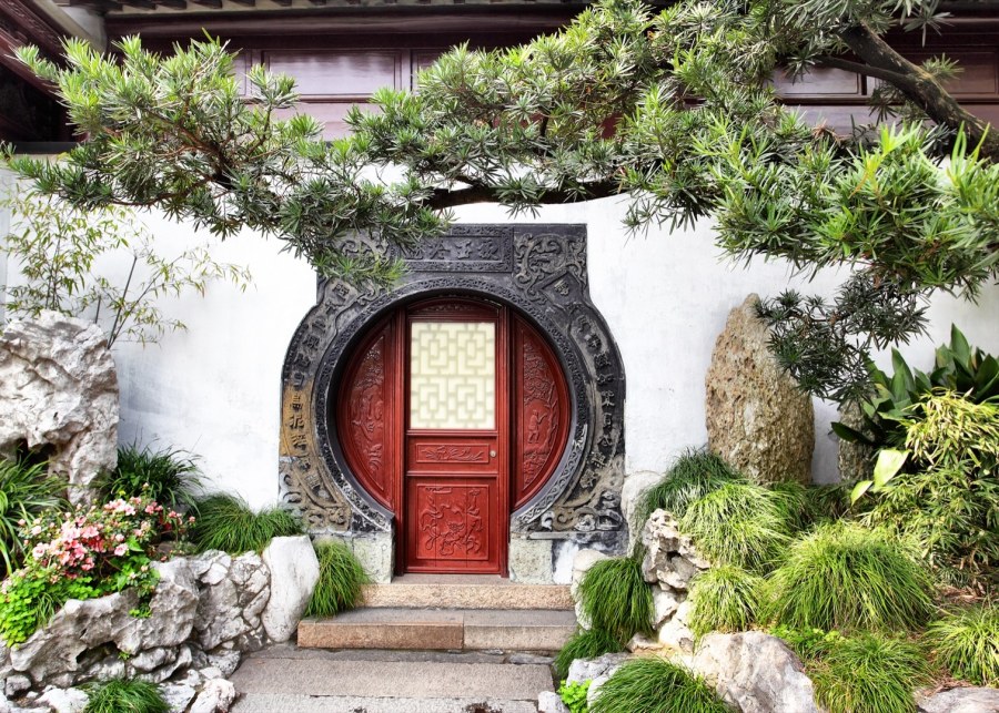 Сад Юй юань лунные ворота