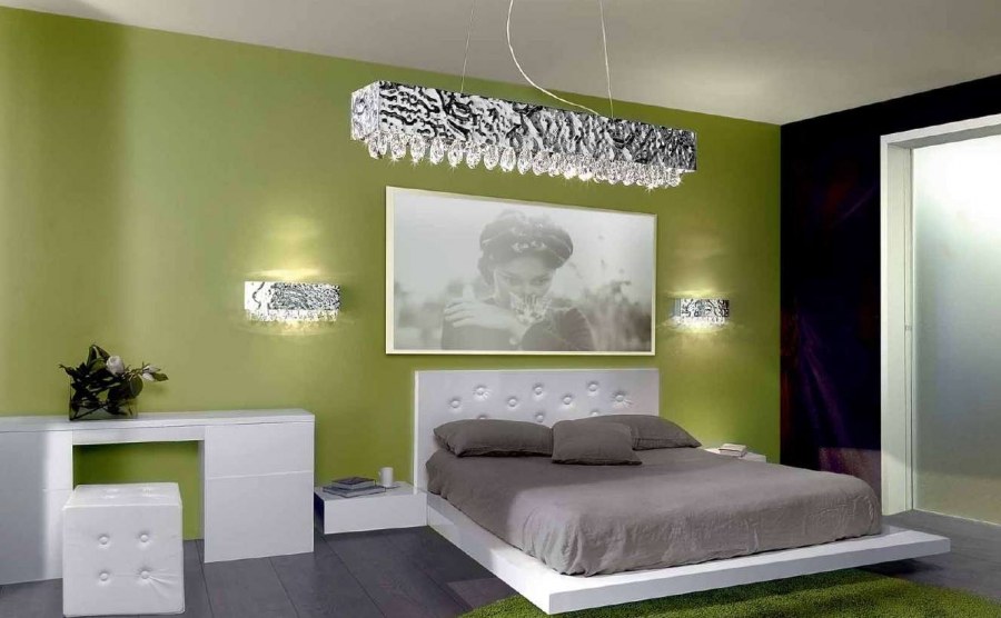 Точечное освещение в спальне