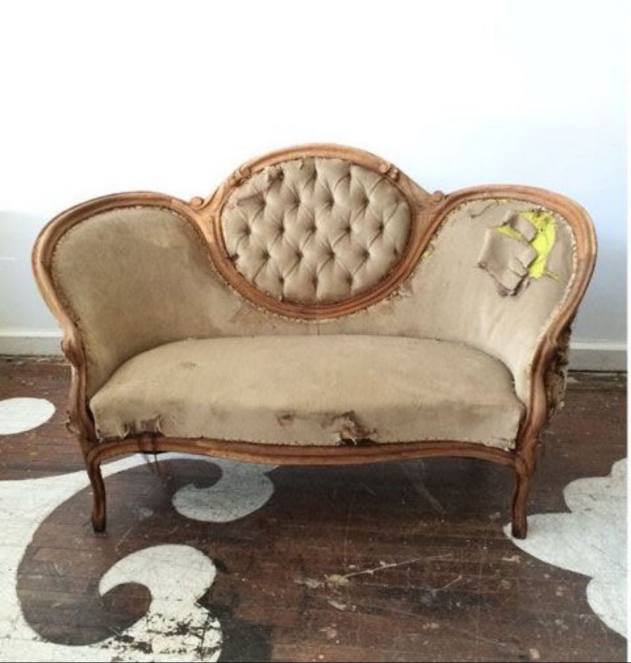 Вывоз дивана СПБ