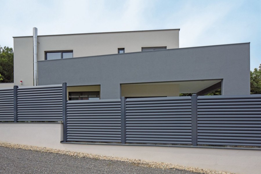 Забор из дерева в стиле Минимализм