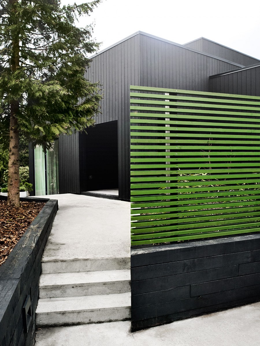 Заборы хайтек из металла