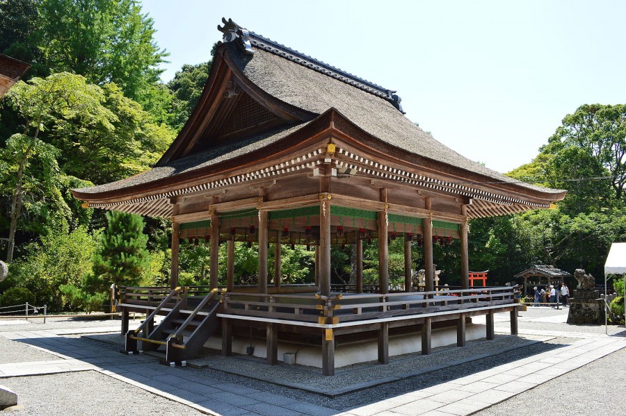 Идзумо (出雲) — регион Японии.