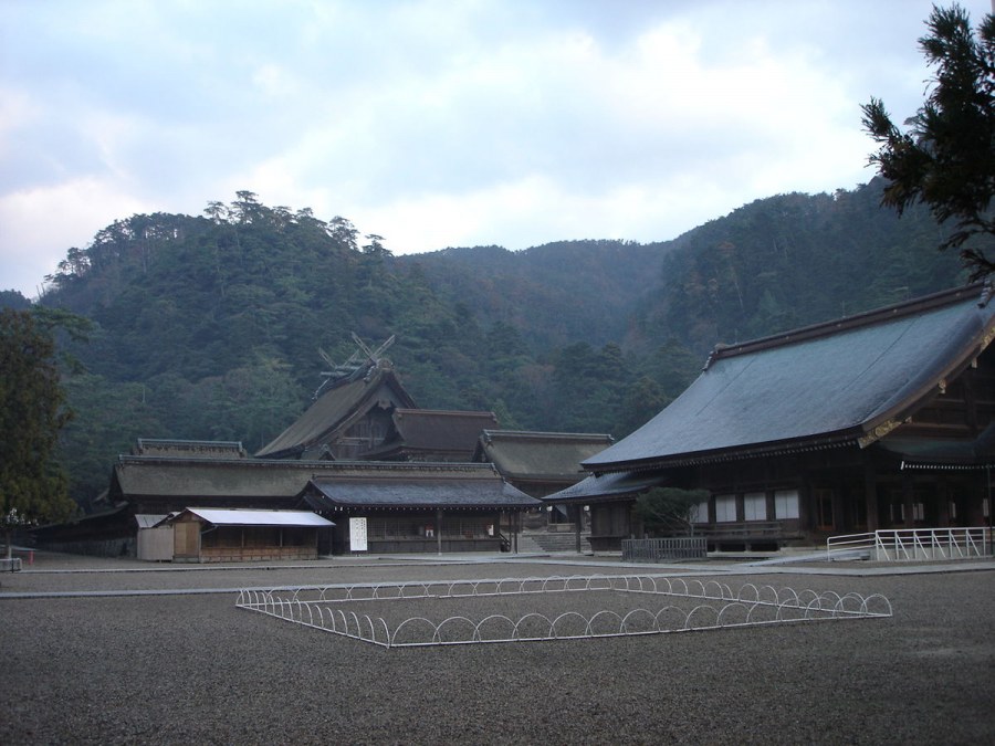 Административное здание Izumo Shrine.