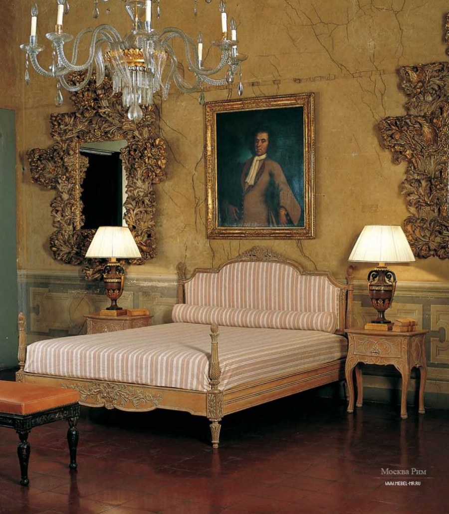 Мебель в стиле Ампир из дерева