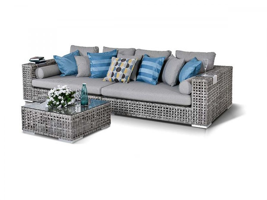 Лаунж зона из искусственного ротанга