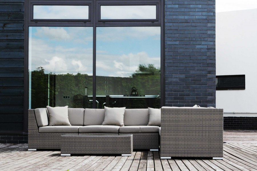 Лаунж зона из ротанга