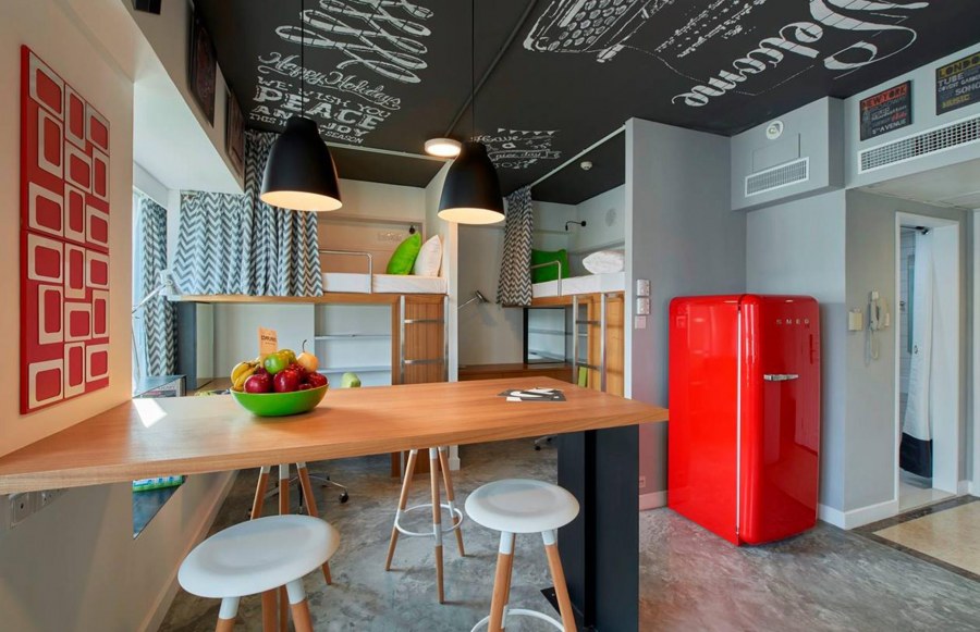 Современная кухня в общежитии