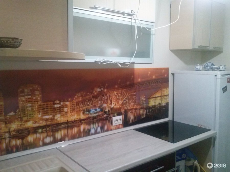 Плинтус для фартука на кухню