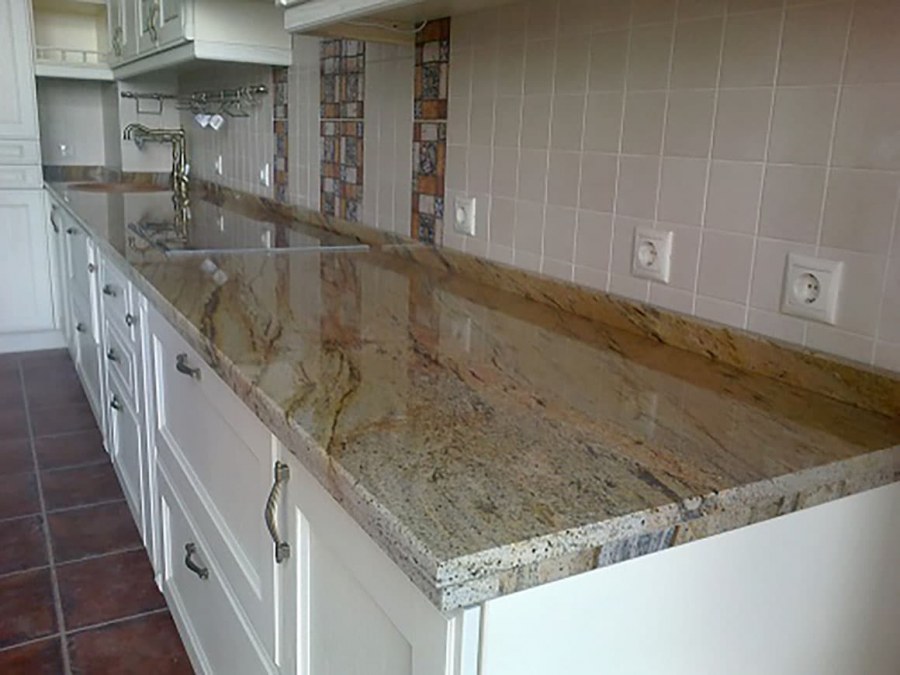 Столешница для кухни без стыков