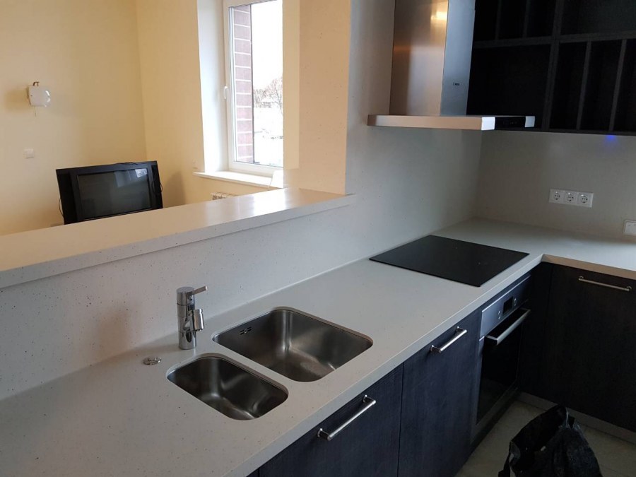 Фартук и стена из керамогранита 1200 600