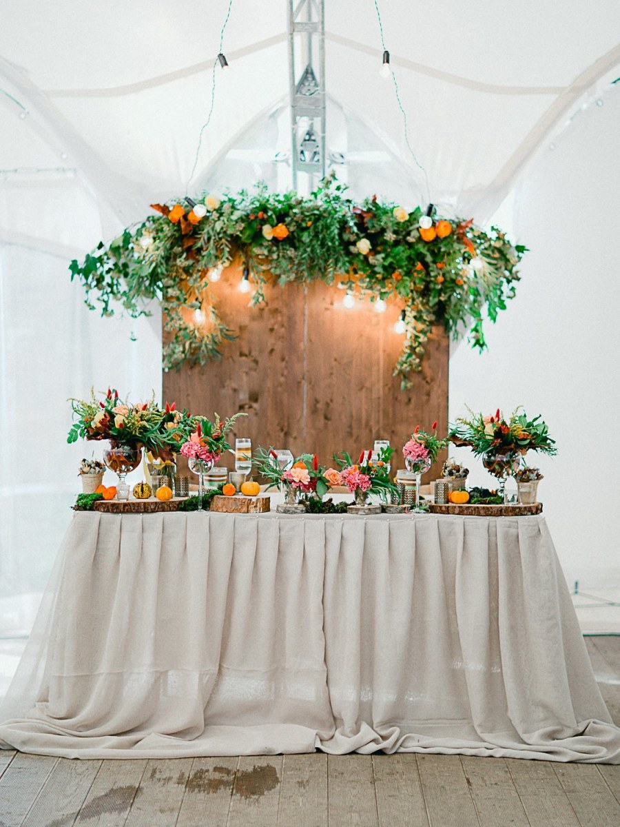 Украшение зала на свадьбу в стиле лофт