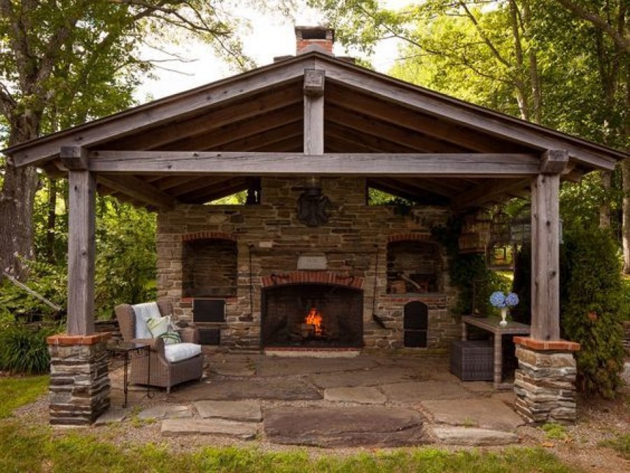 Беседка рустикальный стиль