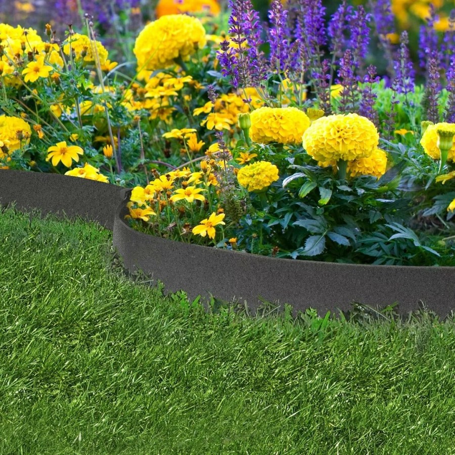 Клумбы на даче