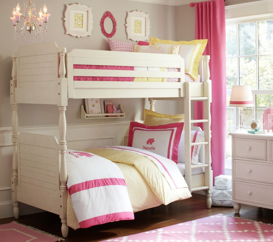 Двухэтажная кровать для девочек