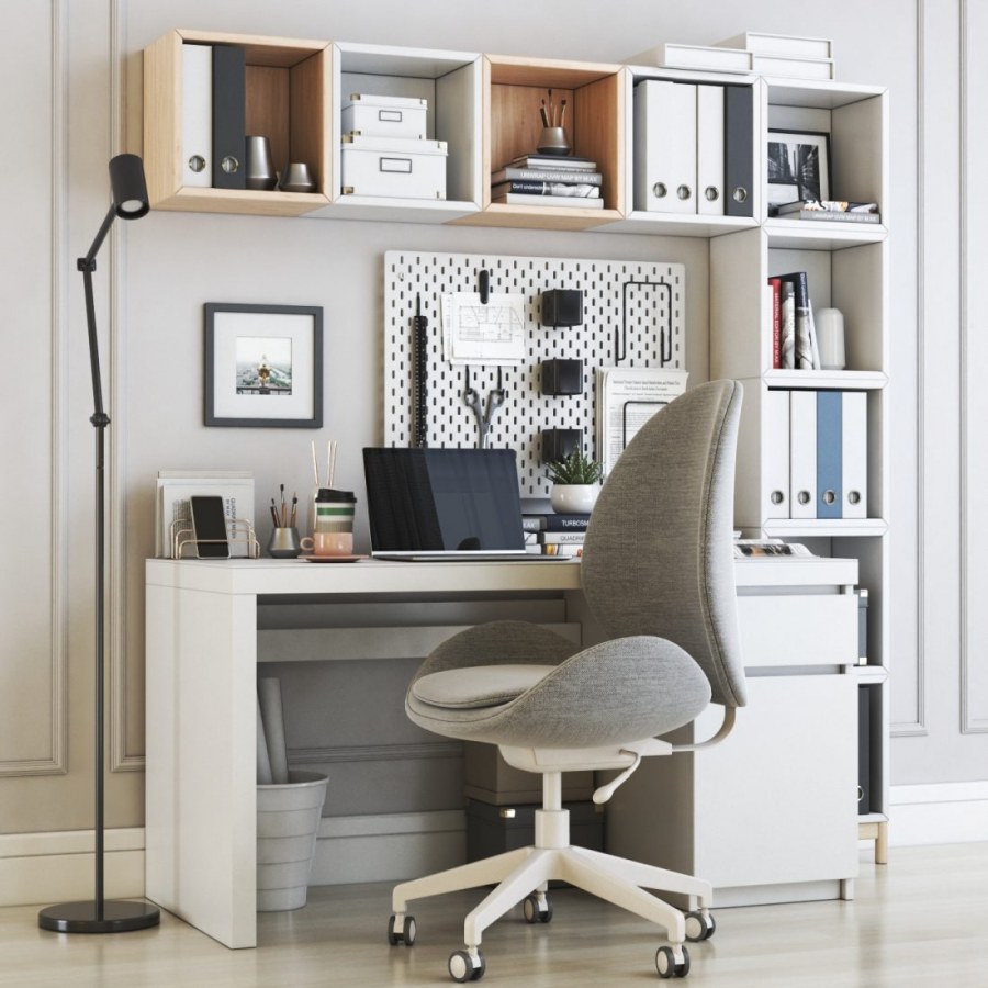 Стеллаж над письменным столом