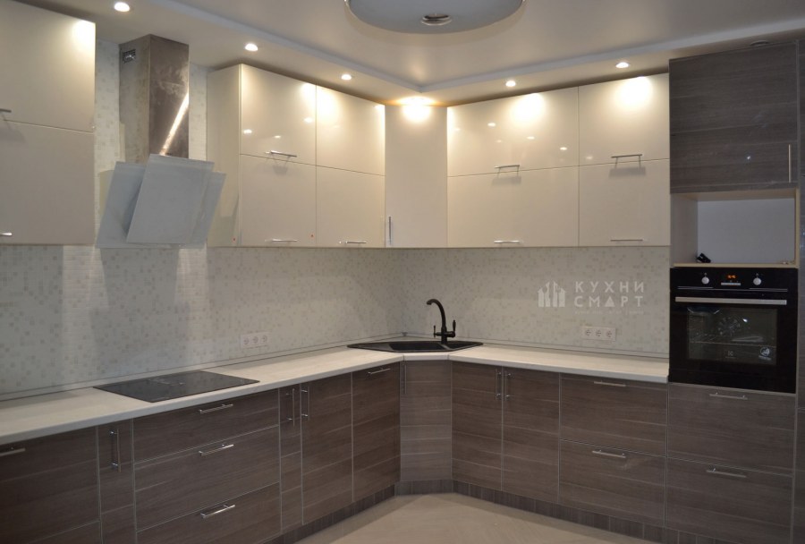 Кухня капучино с белым глянцем угловая