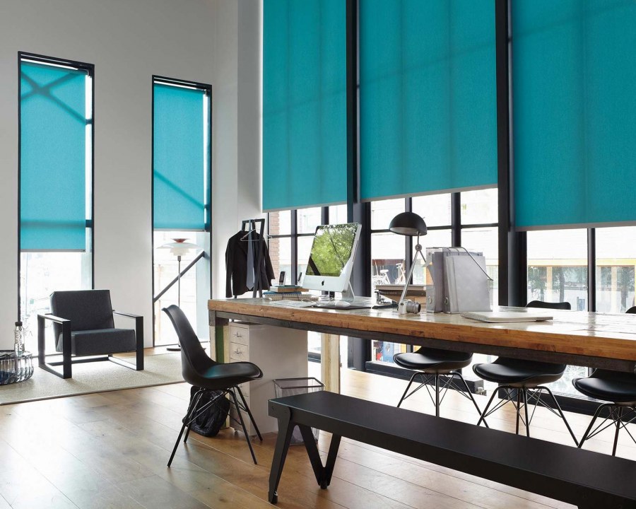 Рулонные шторы в офис