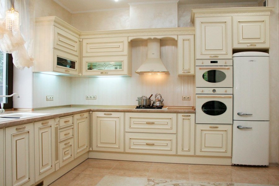 Кухня Луизиана Роял Вуд светлый с золотой патиной
