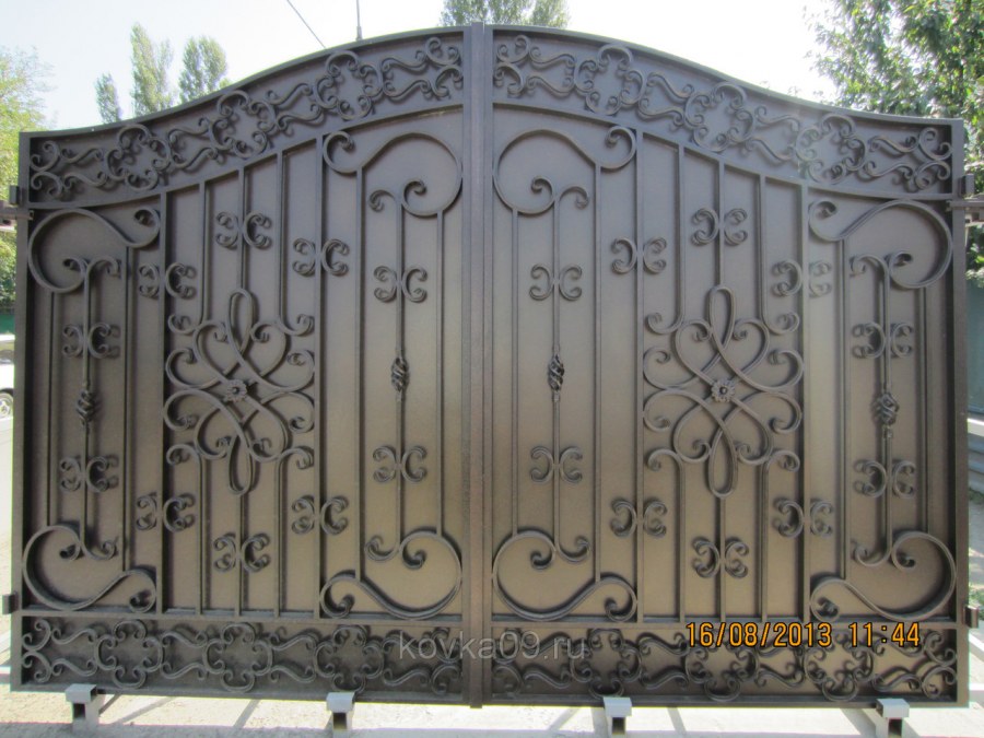 Художественная ковка ворота Ажур