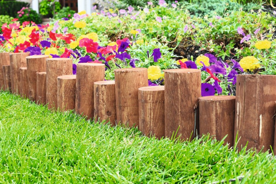 Забор для клумбы