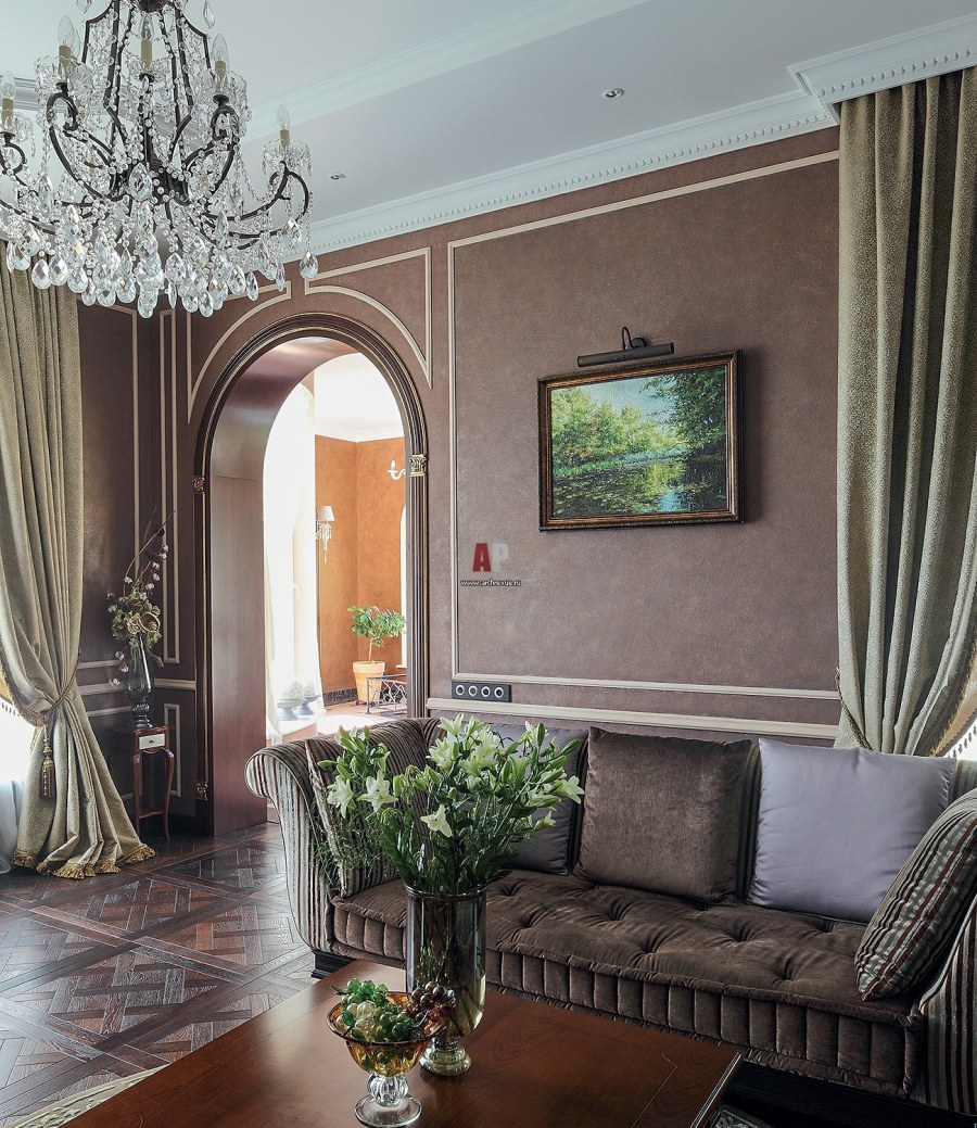 Линкруста в интерьере гостиной в стиле Неоклассика