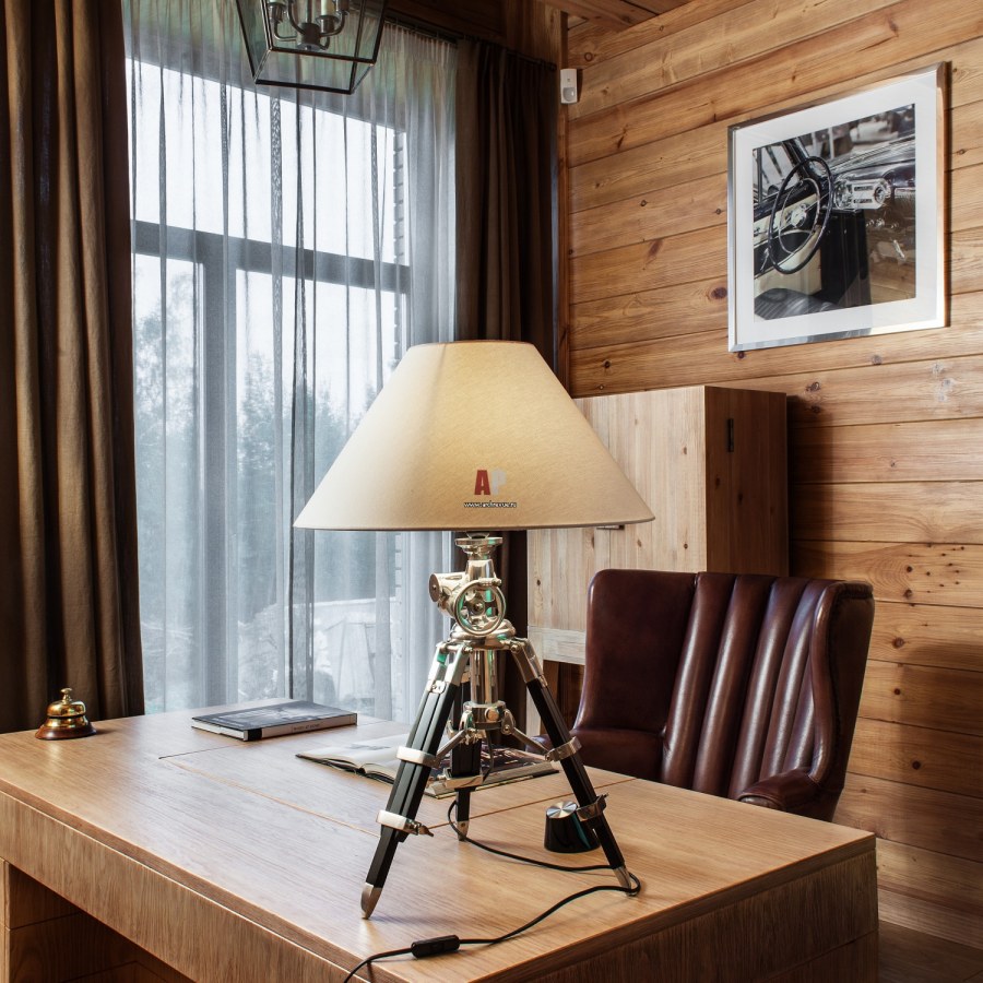 Кабинет в деревянном стиле